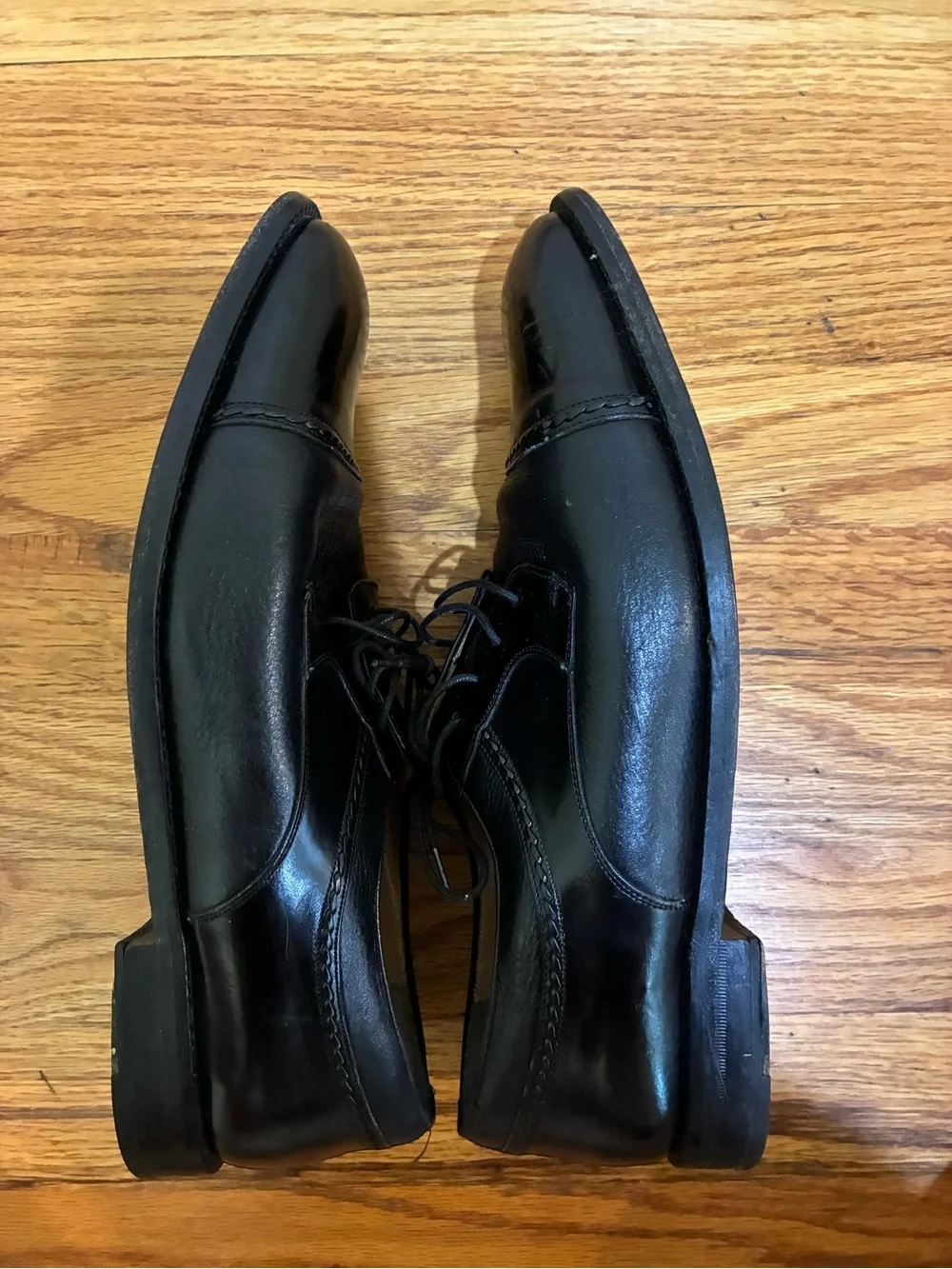Mezlan Black Leather Cap-Toe Oxfords - Polished Lace-Up